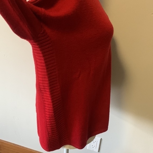 Eileen Fisher red sweater pullover shirt top  in size Small - Picture 7 of 9